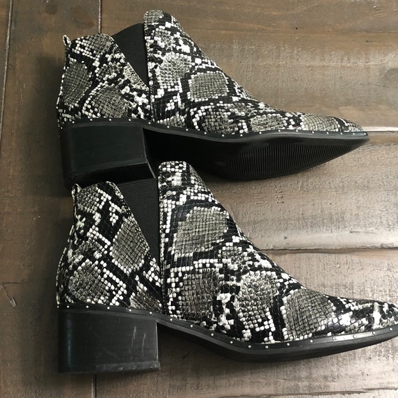 Bar III Shoes - Bar III Boot’s snake pattern women mini boots